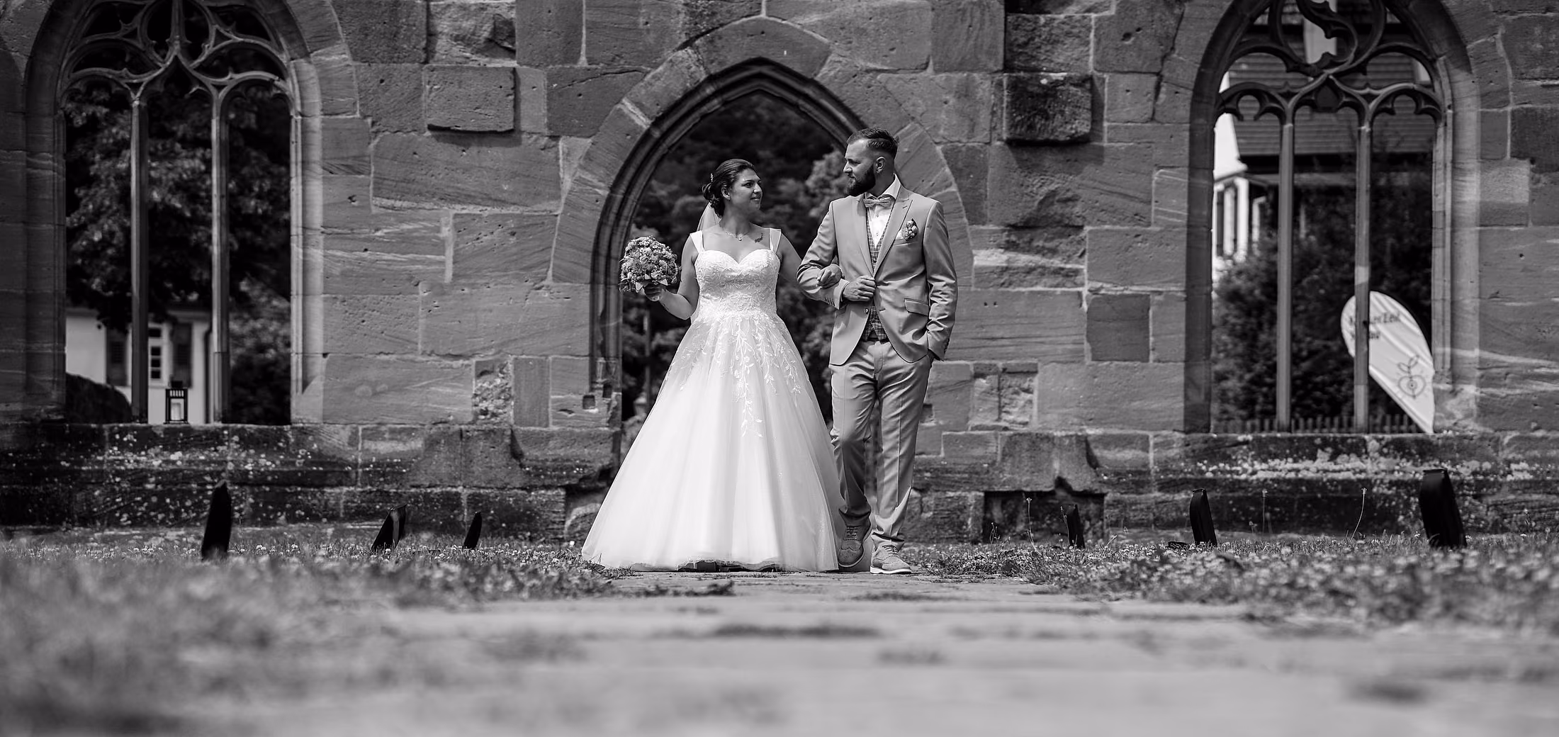 Hochzeit von Bella und Paddy in Calw, Kloster Hirsau, Aufnahme 12