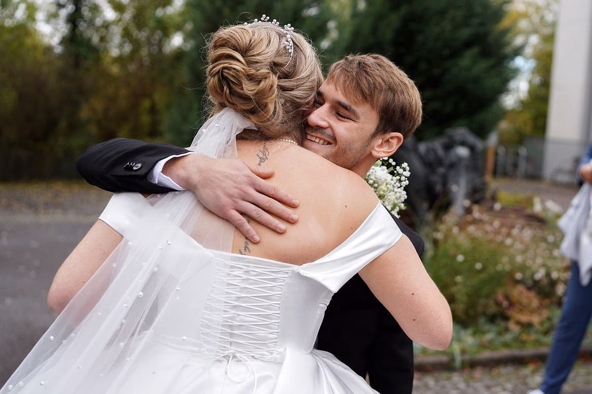 Hochzeit von Jenny und Denis in Freiberg am Neckar, Seeschloss Monrepos, Aufnahme 14